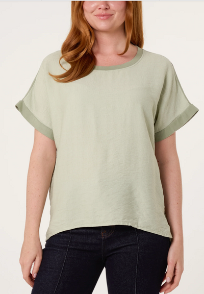 Contrast Edge Asymmetrical T-shirt