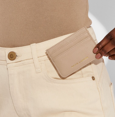 Millie Cardholder