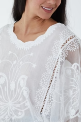 Floral lace butterfly sleeve blouse