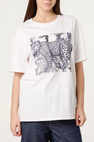 Leopard Stretch Relaxed T-shirt in Ivory