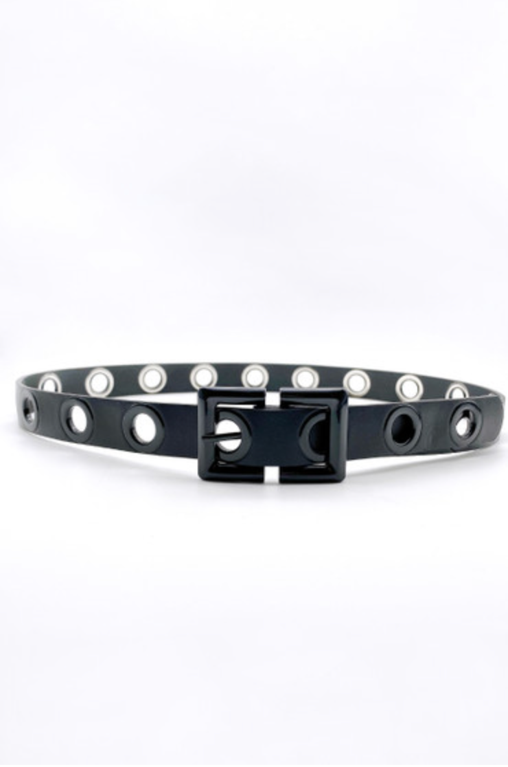 Eyelet skinny belt